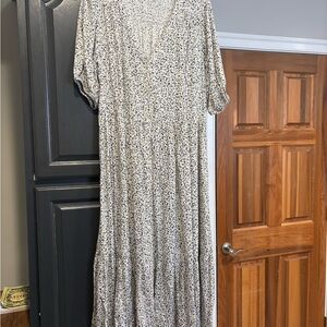 Sonoma Cream and Black Ditsy Floral V-Neck Maxi Dress